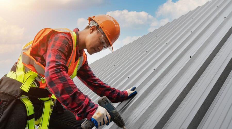 GAF certified roofer in Stonefort, IL